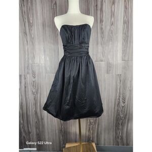Elegant Black Strapless Semi-Formal Prom Boned Bodess Dress David's Bridal Sz 2